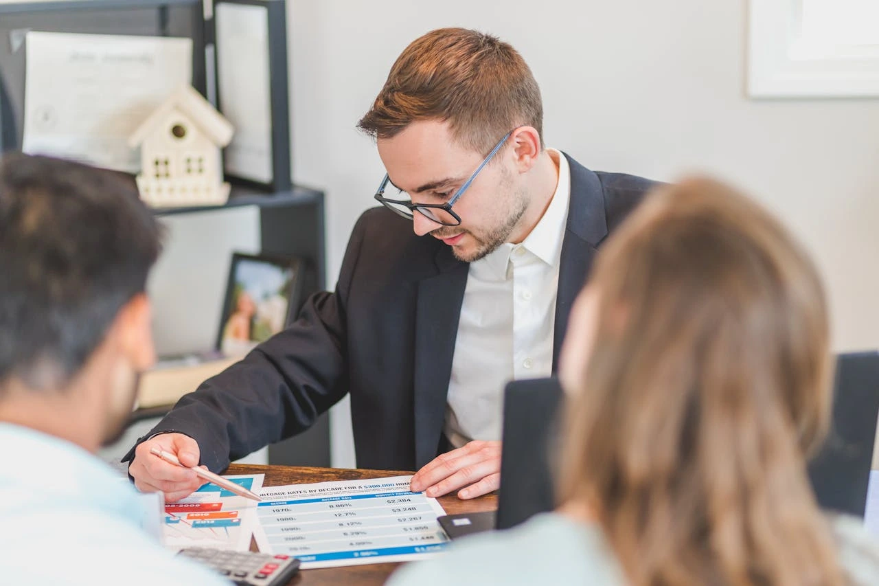 What Factors Affect Selling Price of a Home